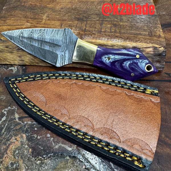 Spear-point field knife
