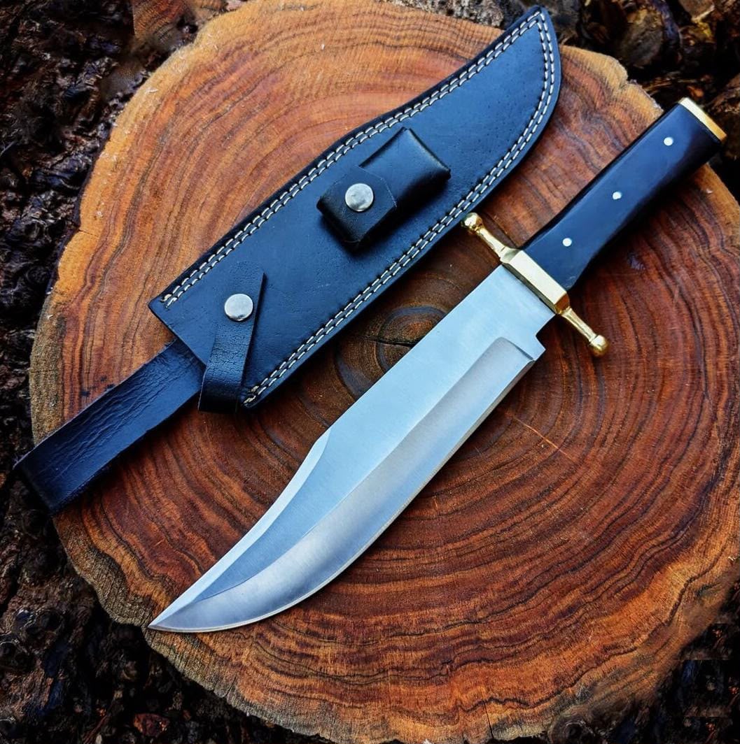 D2 Bowie &mdash; black handle, brass crossguard